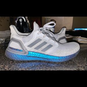 Adidas ultra boost 20 woman’s